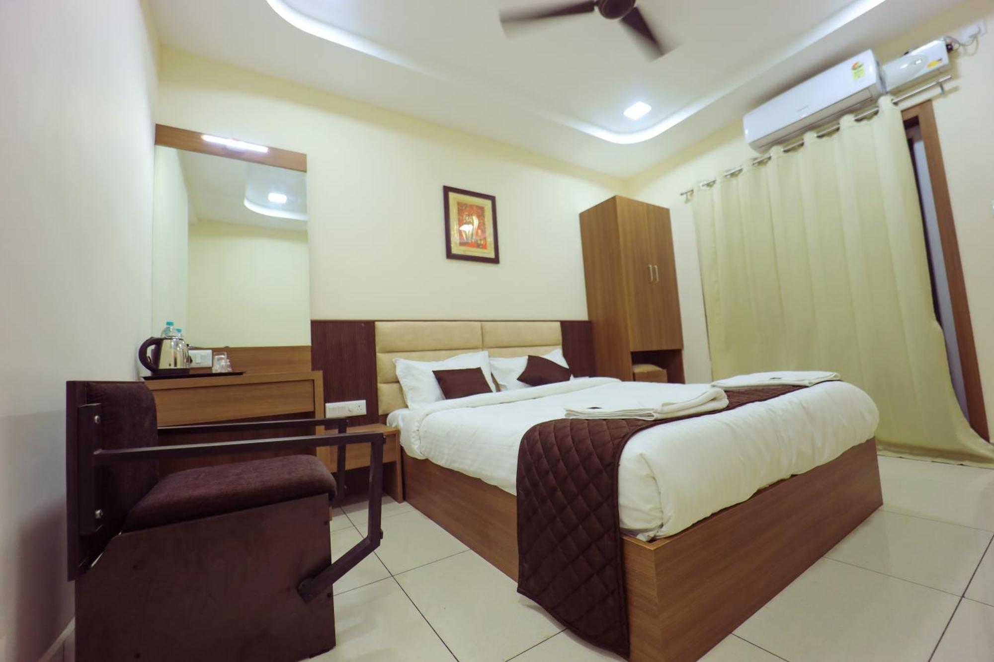 Jkinn Vellore Exterior foto